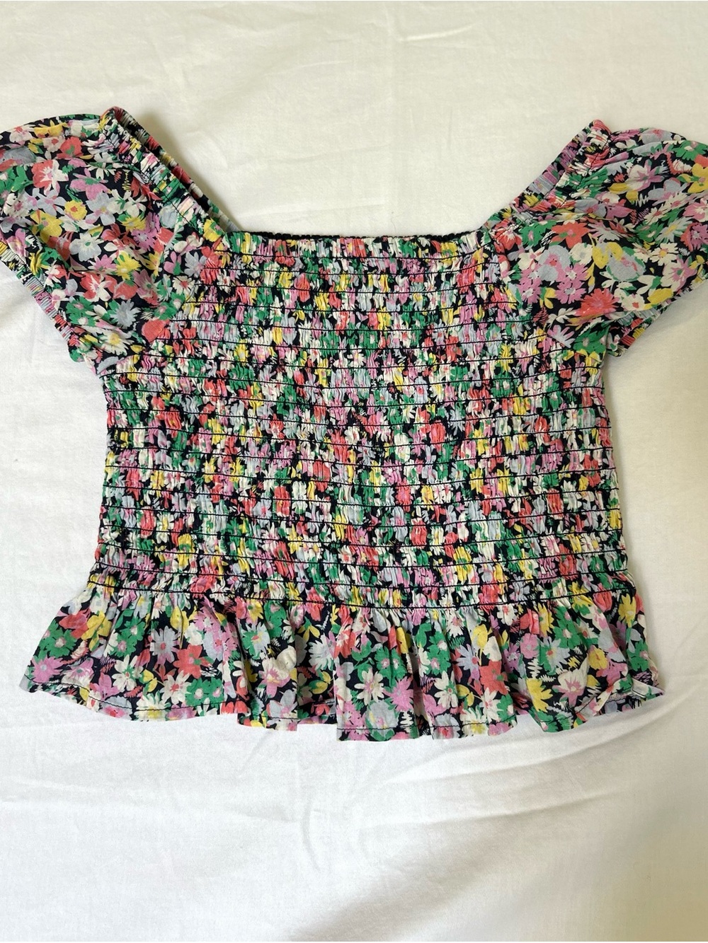 GAP Kids Floral Smocked Puff Sleeve Crop Top - Pink, Green, Yellow, White